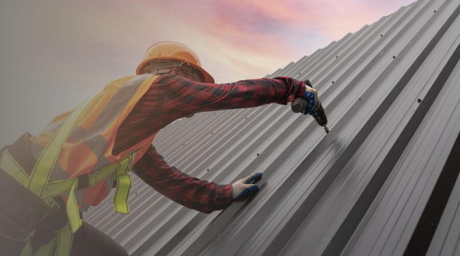 Professional gutter cleaning in Vidalia, LA